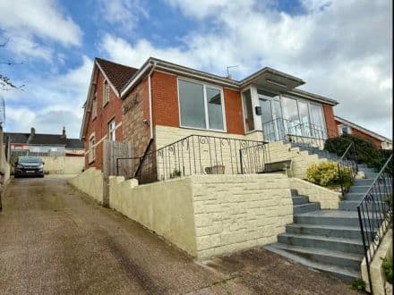 12 Newton Road, Kingskerswell, Devon, TQ12 5AA